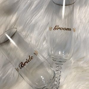 Banaux Canada Hand blown glass Bride / Groom Champagne flute set
